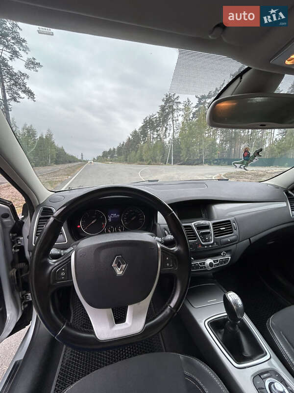 Лифтбек Renault Laguna 2010 в Киеве