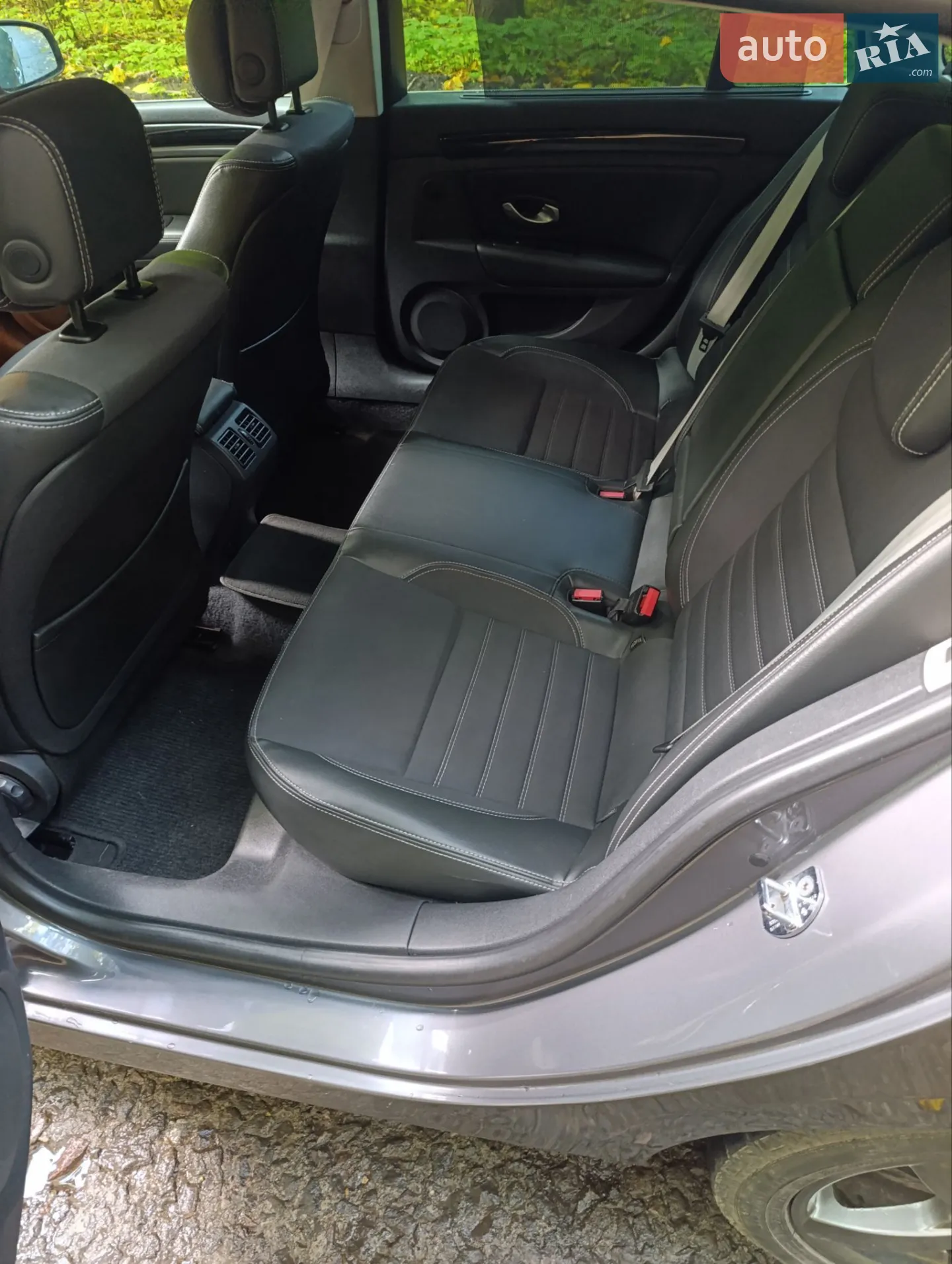 2011 Renault Laguna - мініатюра 13