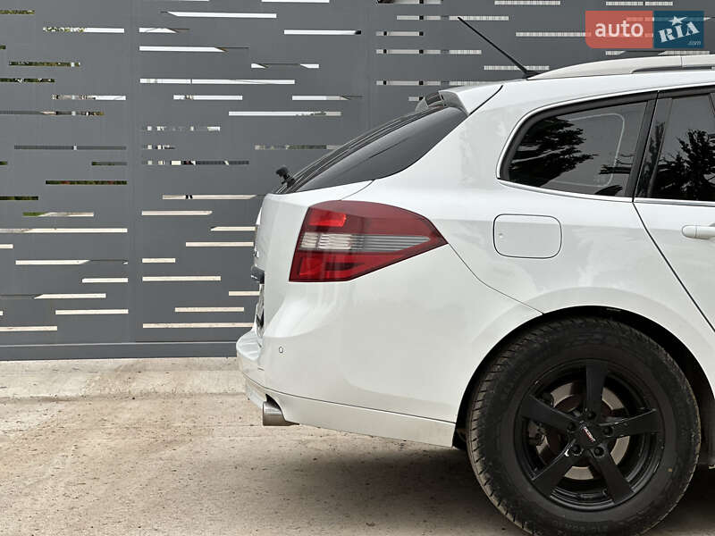 Универсал Renault Laguna 2011 в Шпикове фото 22 Универсал Renault Laguna 2011 в Шпикове