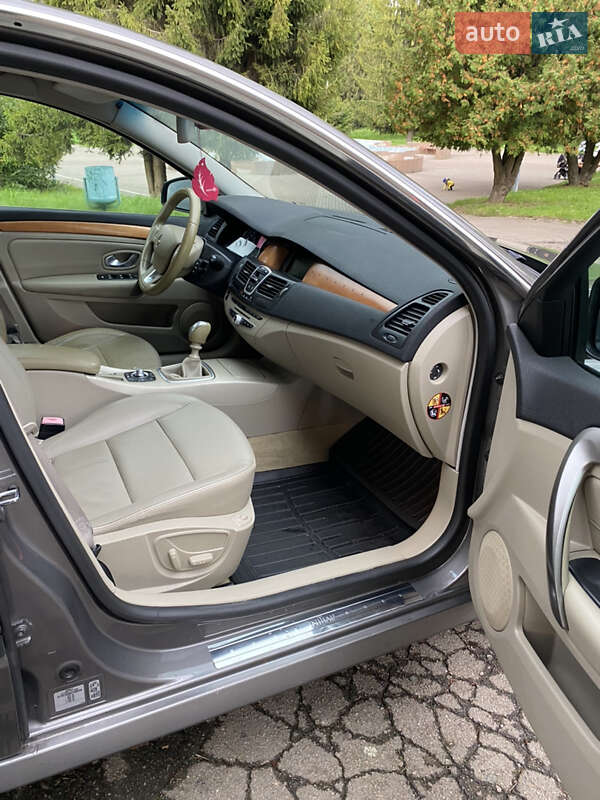 Лифтбек Renault Laguna 2009 в Ровно фото 30 Лифтбек Renault Laguna 2009 в Ровно