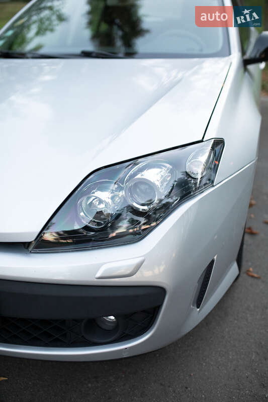 Лифтбек Renault Laguna 2010 в Киеве фото 5 Лифтбек Renault Laguna 2010 в Киеве