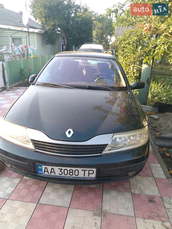 Лифтбек Renault Laguna 2001 в 