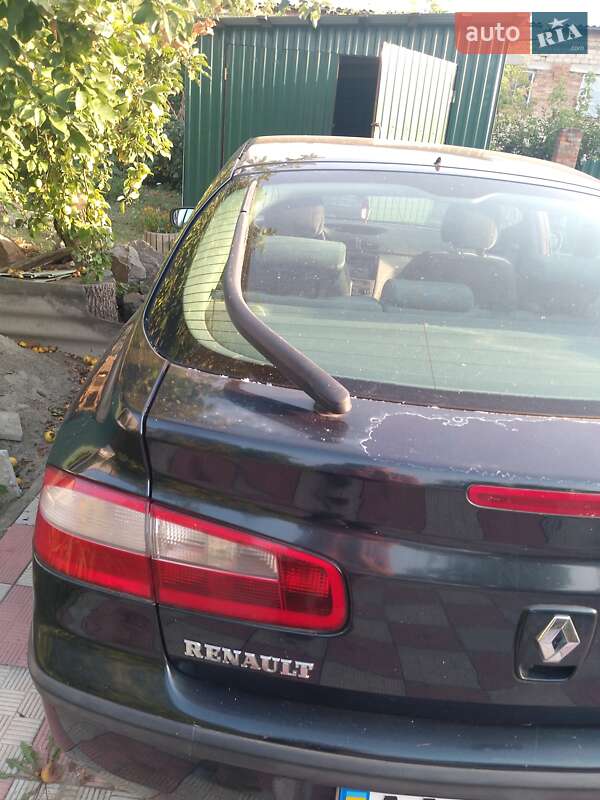 Лифтбек Renault Laguna 2001 в Кропивницком