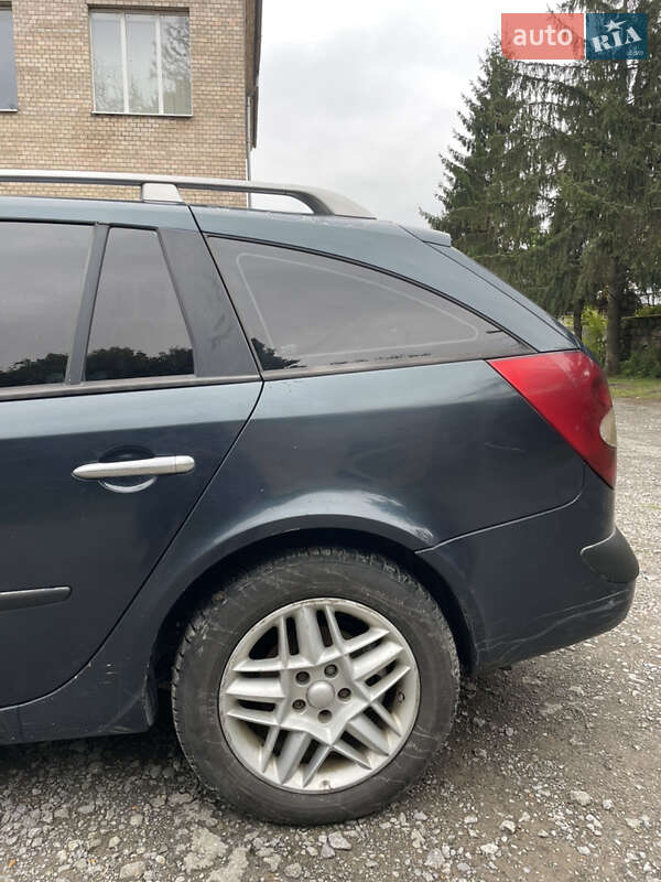 Універсал Renault Laguna 2002 в Новій Ушиці