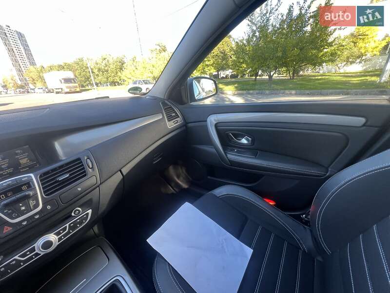 Універсал Renault Laguna 2013 в Києві фото 22 Універсал Renault Laguna 2013 в Києві