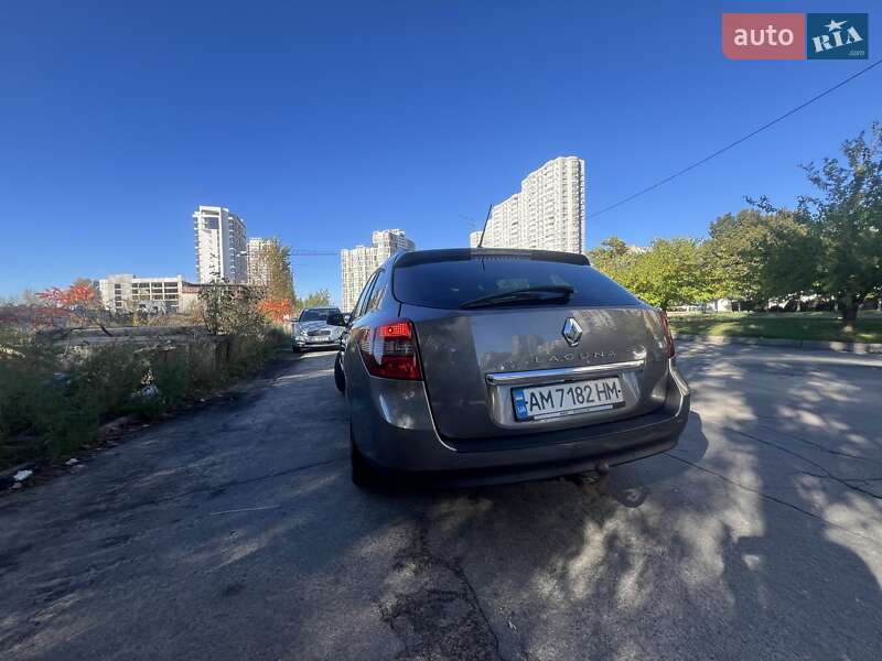 Універсал Renault Laguna 2013 в Києві фото 33 Універсал Renault Laguna 2013 в Києві