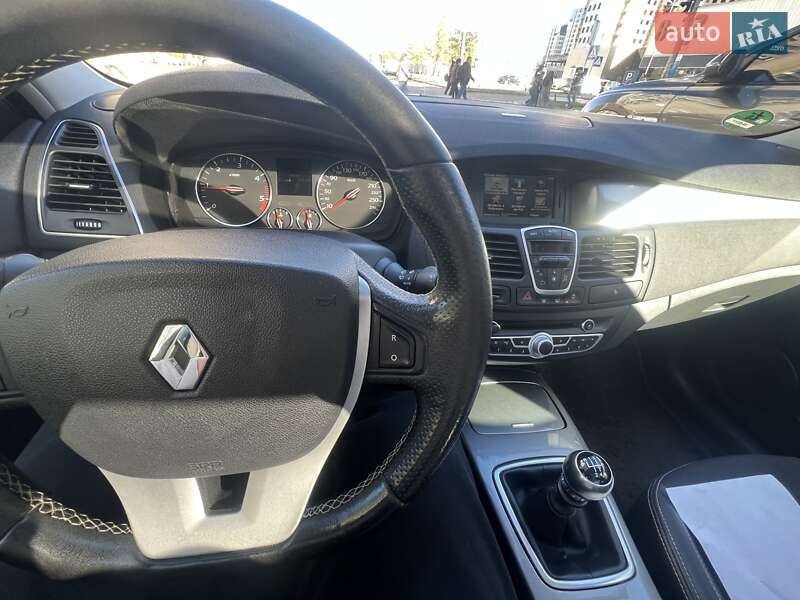 Універсал Renault Laguna 2013 в Києві фото 34 Універсал Renault Laguna 2013 в Києві