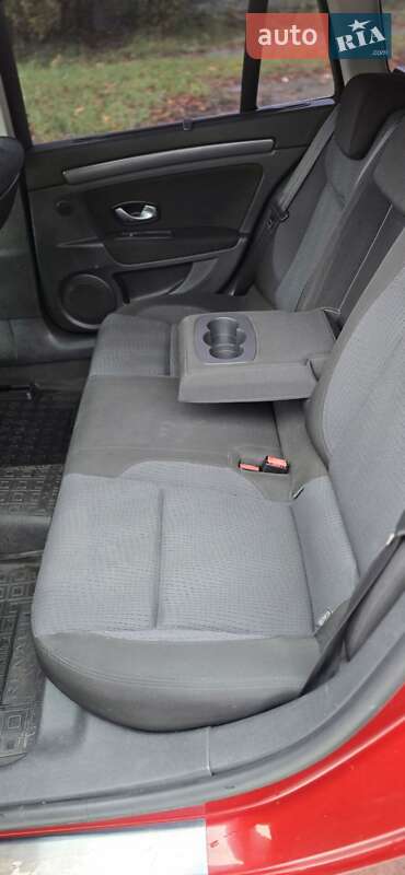 Универсал Renault Laguna 2008 в Львове