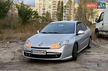 Лифтбек Renault Laguna 2008 в 