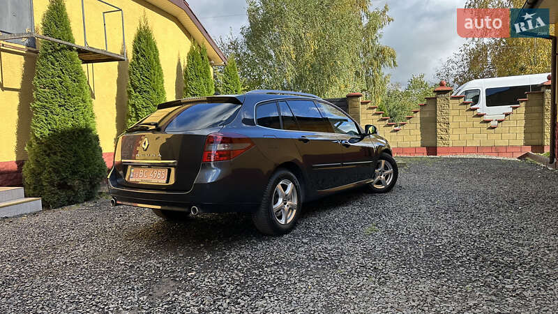 Универсал Renault Laguna 2010 в Луцке