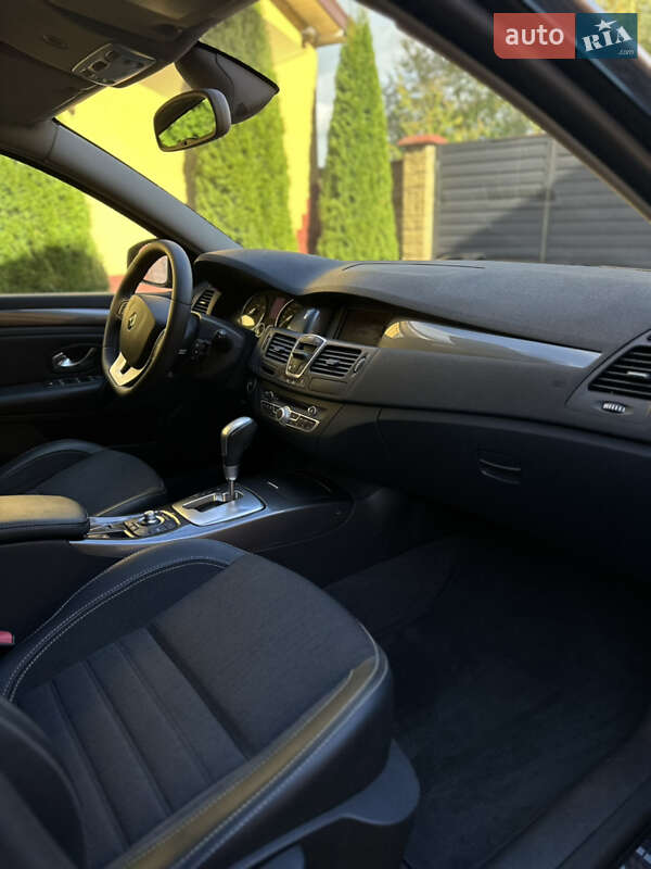 Универсал Renault Laguna 2010 в Луцке