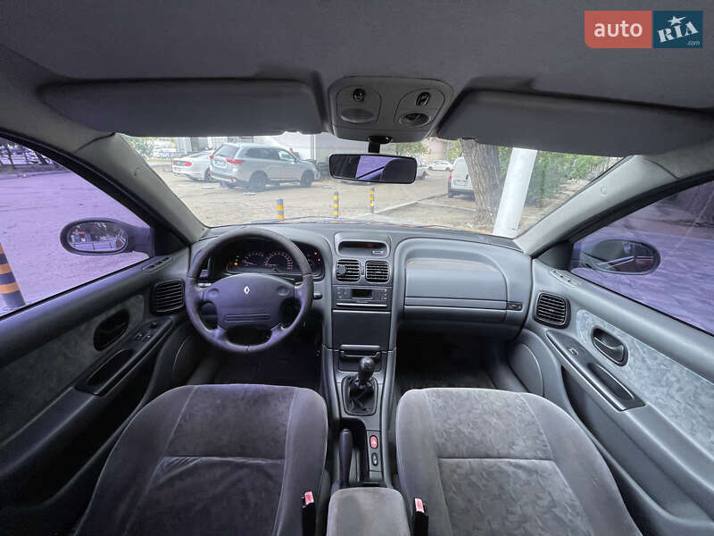 Универсал Renault Laguna 1998 в Одессе