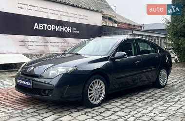 Лифтбек Renault Laguna 2009 в 