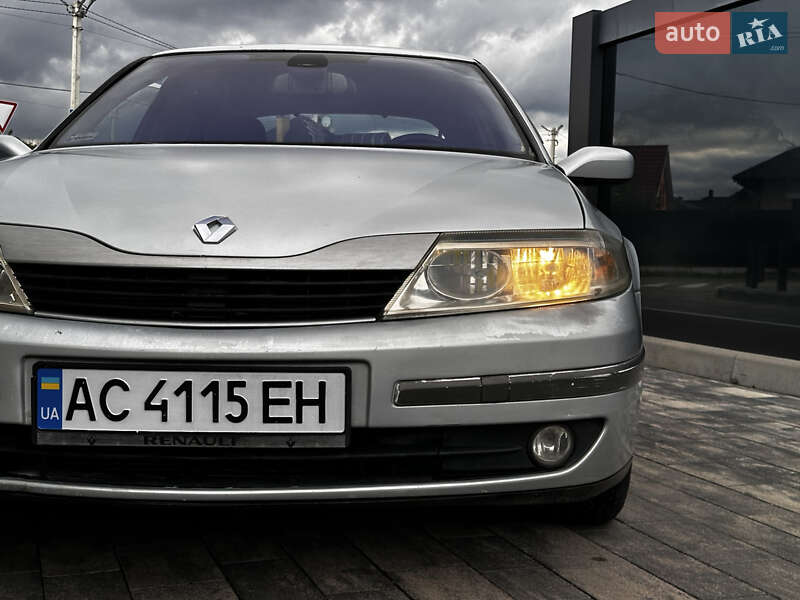 Лифтбек Renault Laguna 2002 в Луцке