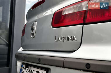 Лифтбек Renault Laguna 2002 в 