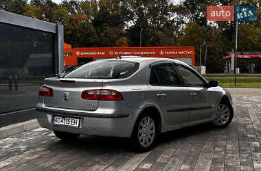 Лифтбек Renault Laguna 2002 в 