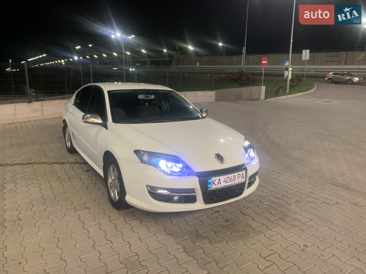 2012 Renault Laguna - мініатюра 30