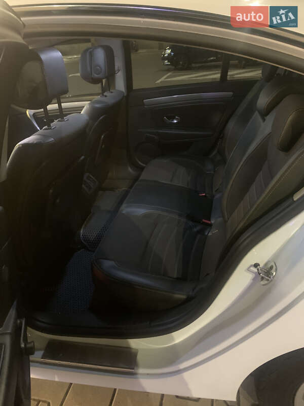 Ліфтбек Renault Laguna 2012 в Києві