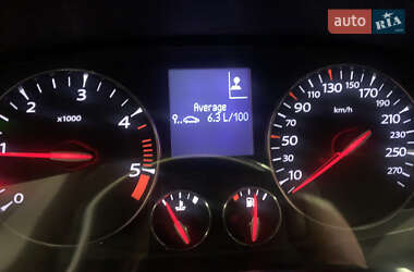 Ліфтбек Renault Laguna 2012 в 