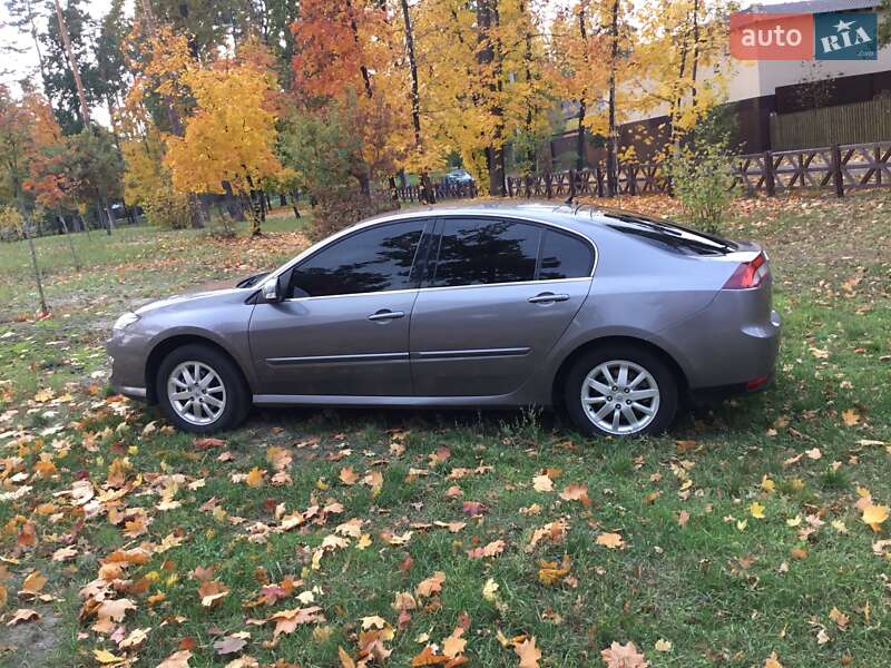 Лифтбек Renault Laguna 2012 в Киеве фото 29 Лифтбек Renault Laguna 2012 в Киеве