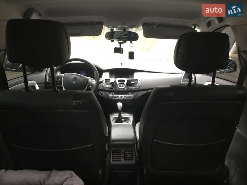 Лифтбек Renault Laguna 2012 в Киеве фото 68 Лифтбек Renault Laguna 2012 в Киеве