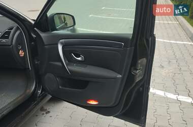 Универсал Renault Laguna 2010 в 