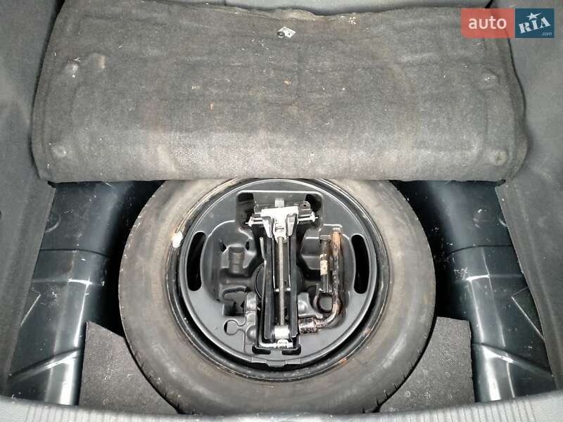 Лифтбек Renault Laguna 2004 в Белой Церкви