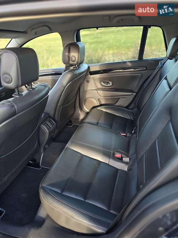 Универсал Renault Laguna 2011 в Житомире