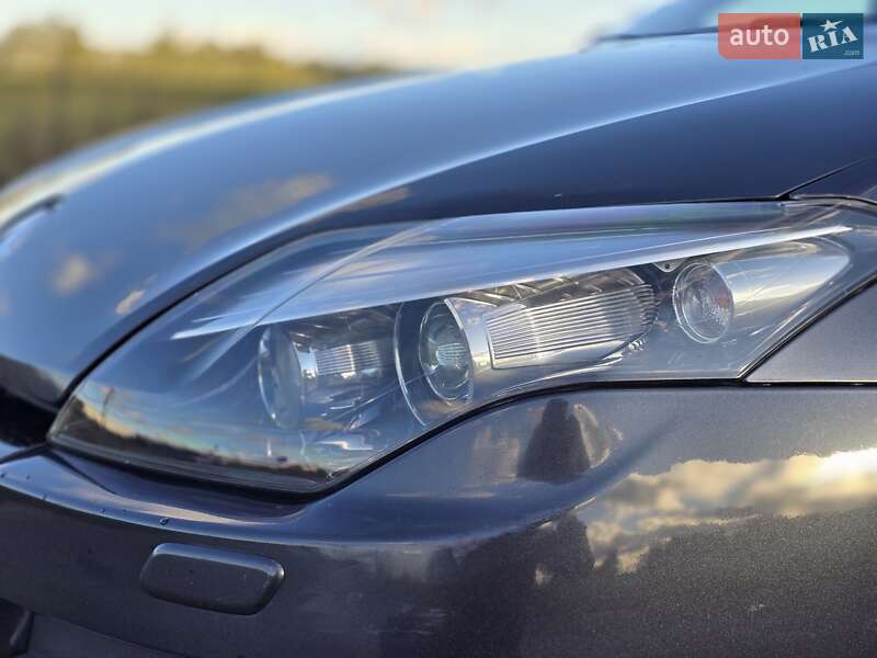 Универсал Renault Laguna 2011 в Житомире