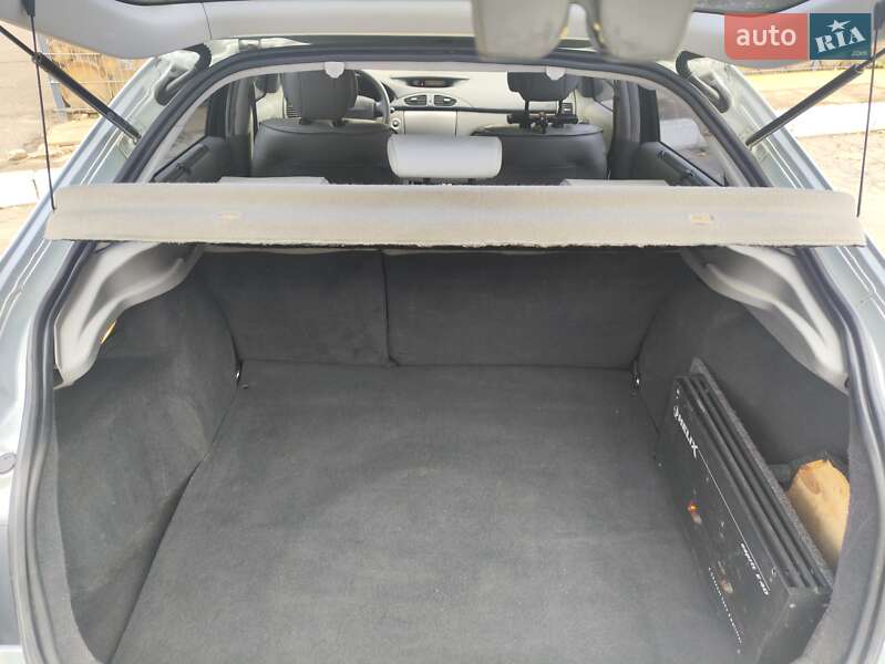 Лифтбек Renault Laguna 2003 в Одессе