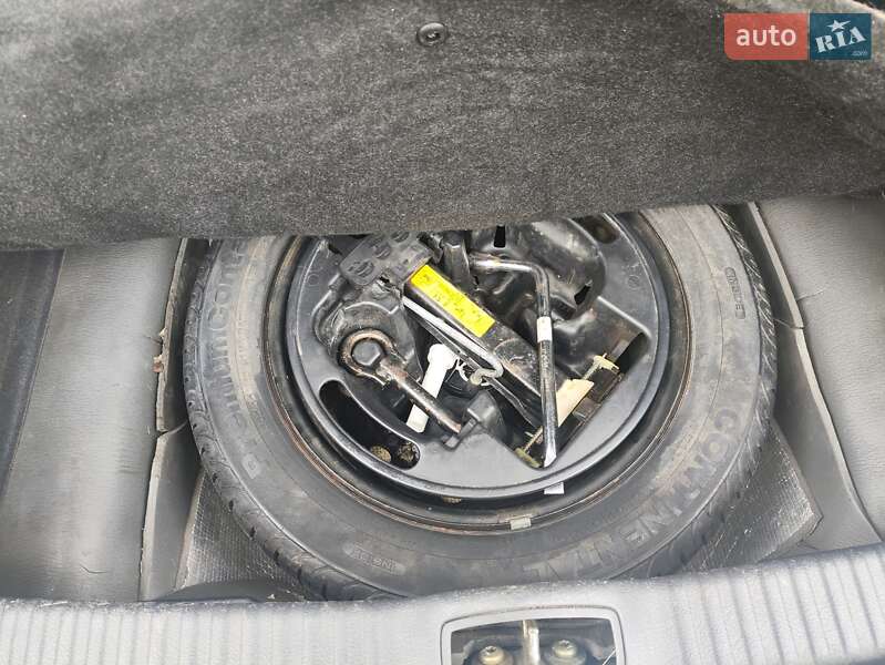 Лифтбек Renault Laguna 2003 в Одессе