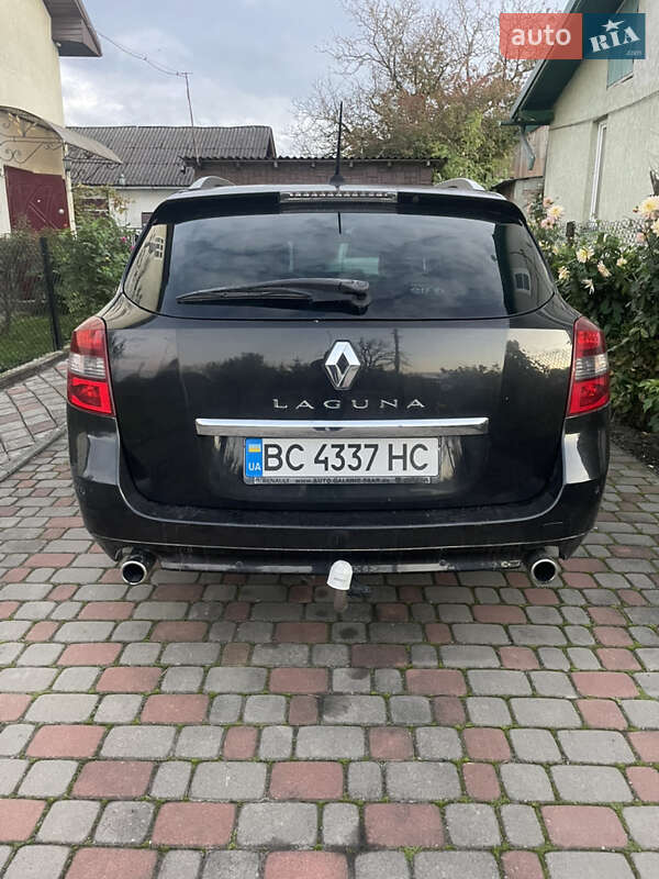 Универсал Renault Laguna 2010 в Стрые