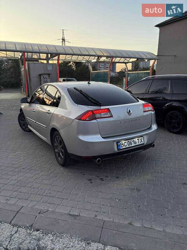 Ліфтбек Renault Laguna 2011 в Львові фото 5 Ліфтбек Renault Laguna 2011 в Львові