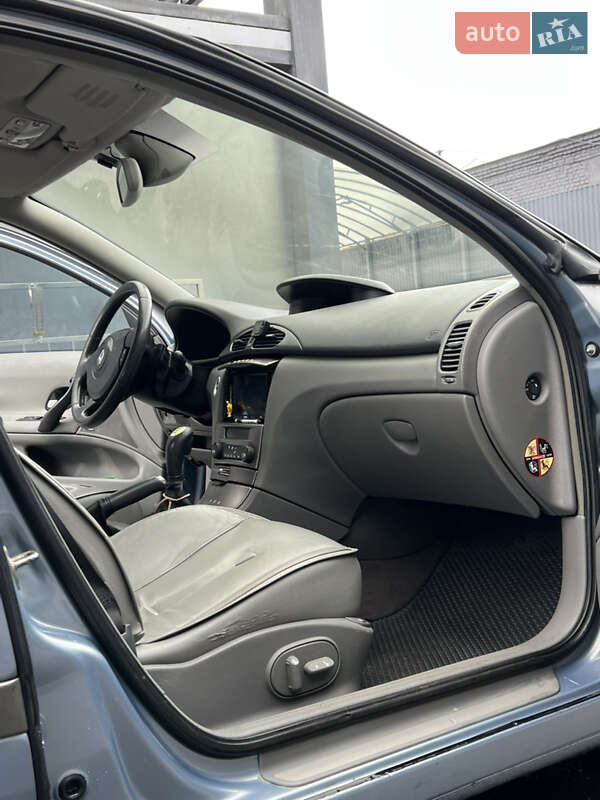 Ліфтбек Renault Laguna 2003 в Хмельницькому