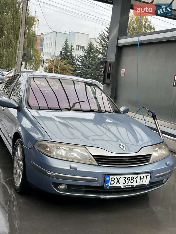 Ліфтбек Renault Laguna 2003 в Хмельницькому