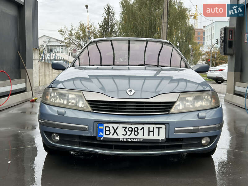 Ліфтбек Renault Laguna 2003 в Хмельницькому