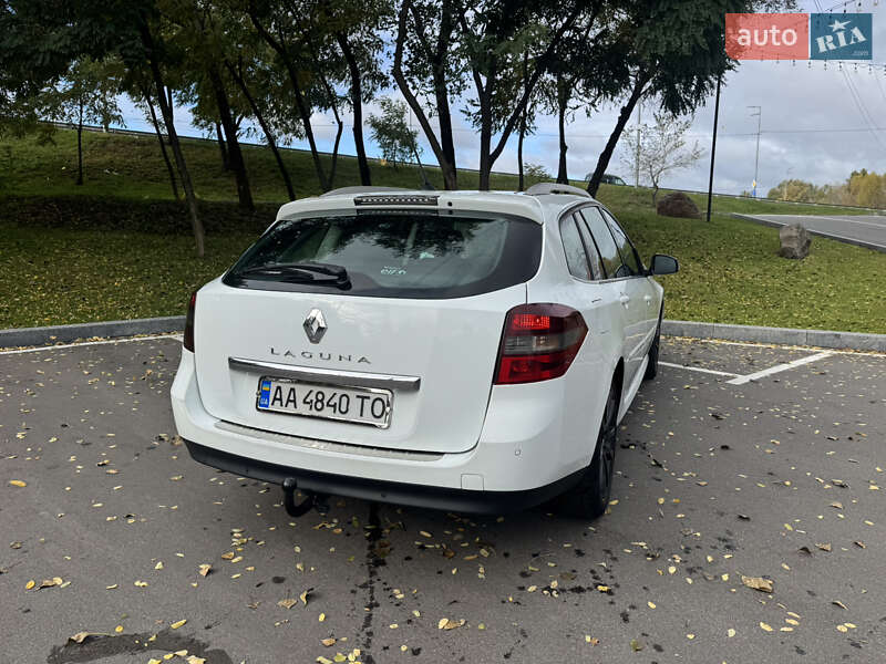 Універсал Renault Laguna 2011 в Києві