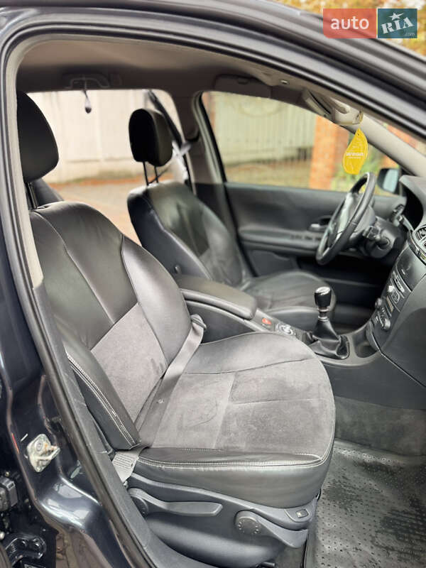 Универсал Renault Laguna 2007 в Тернополе