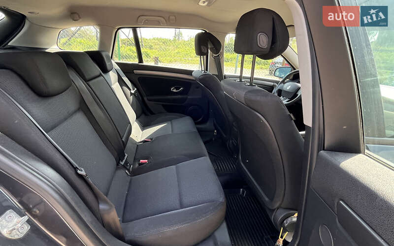 Універсал Renault Laguna 2008 в Стрию фото 25 Універсал Renault Laguna 2008 в Стрию