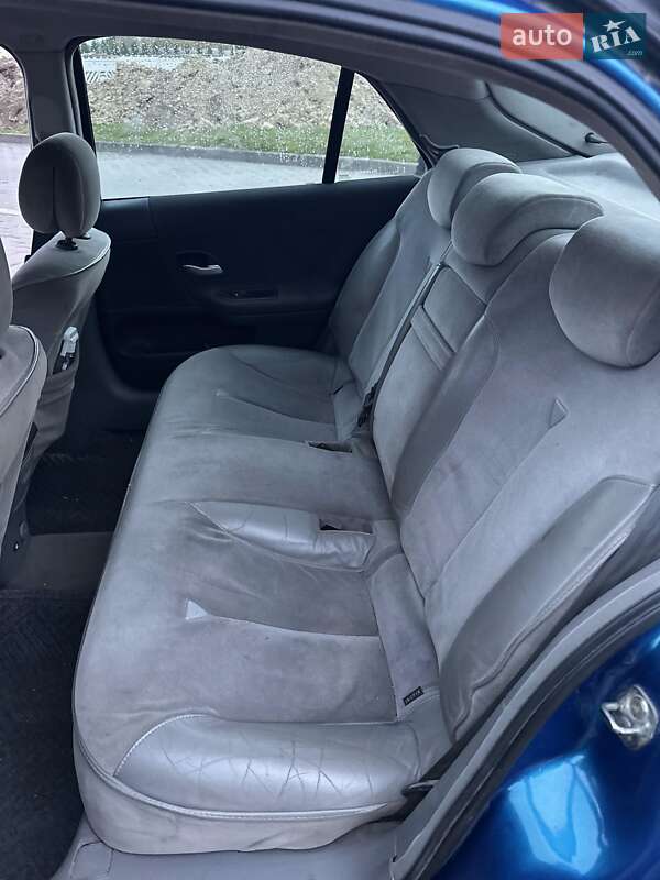 Ліфтбек Renault Laguna 2001 в Львові фото 17 Ліфтбек Renault Laguna 2001 в Львові