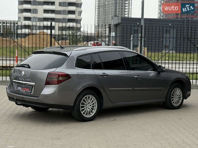 Универсал Renault Laguna 2011 в Киеве