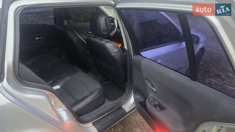 Универсал Renault Laguna 2006 в Черновцах фото 2 Универсал Renault Laguna 2006 в Черновцах