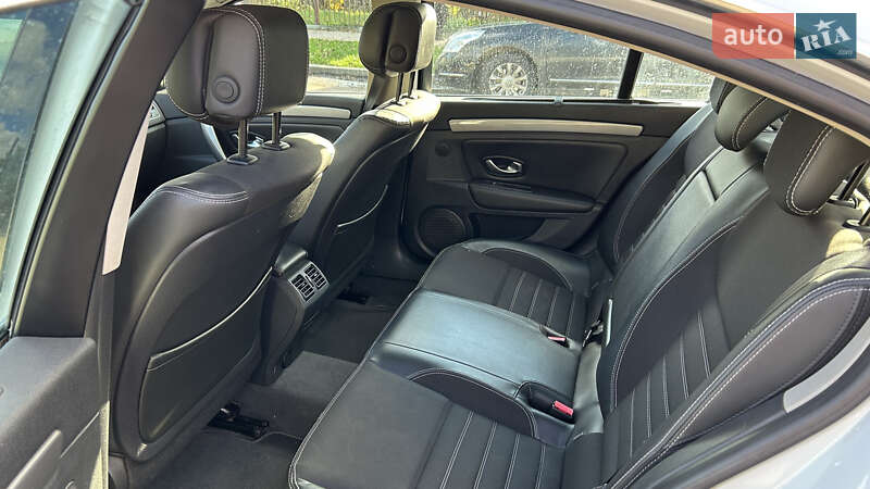 Ліфтбек Renault Laguna 2012 в Житомирі