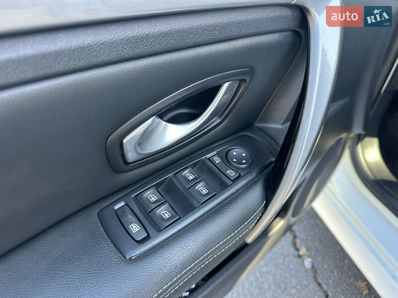 Універсал Renault Laguna 2011 в Вінниці фото 38 Універсал Renault Laguna 2011 в Вінниці