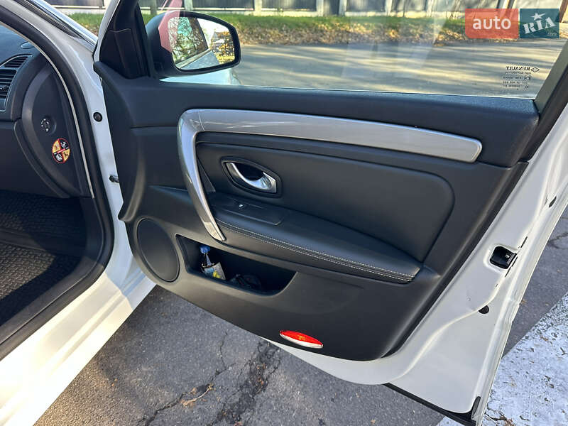 Універсал Renault Laguna 2011 в Вінниці фото 54 Універсал Renault Laguna 2011 в Вінниці