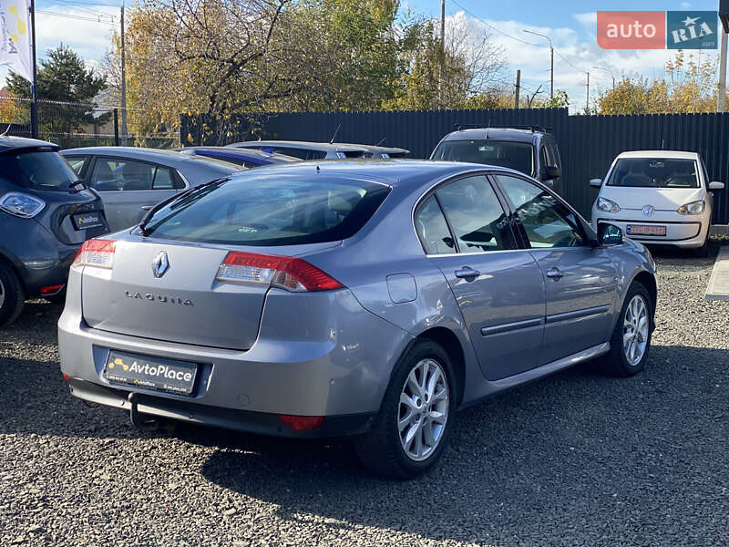 Ліфтбек Renault Laguna 2009 в Луцьку