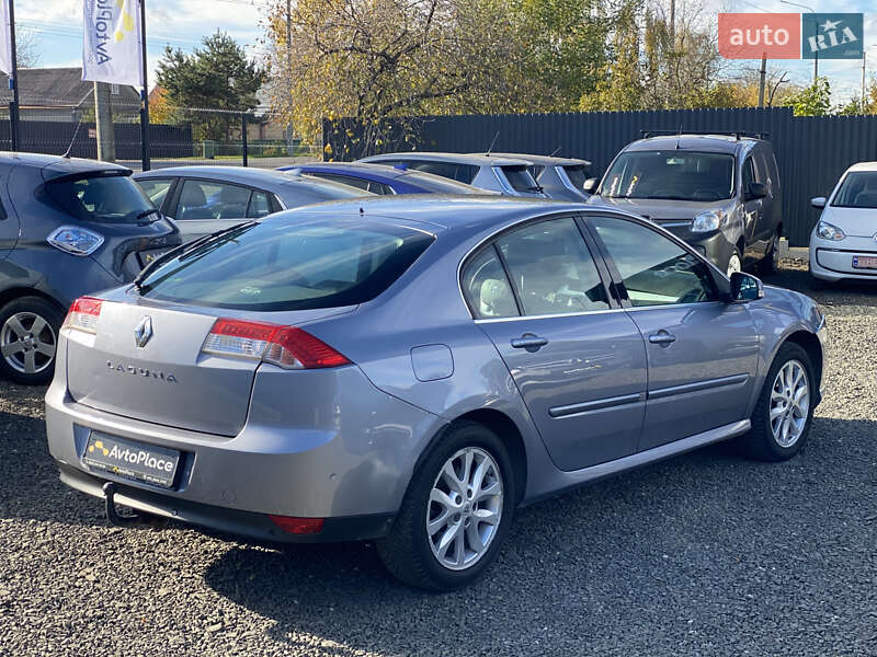 Ліфтбек Renault Laguna 2009 в Луцьку