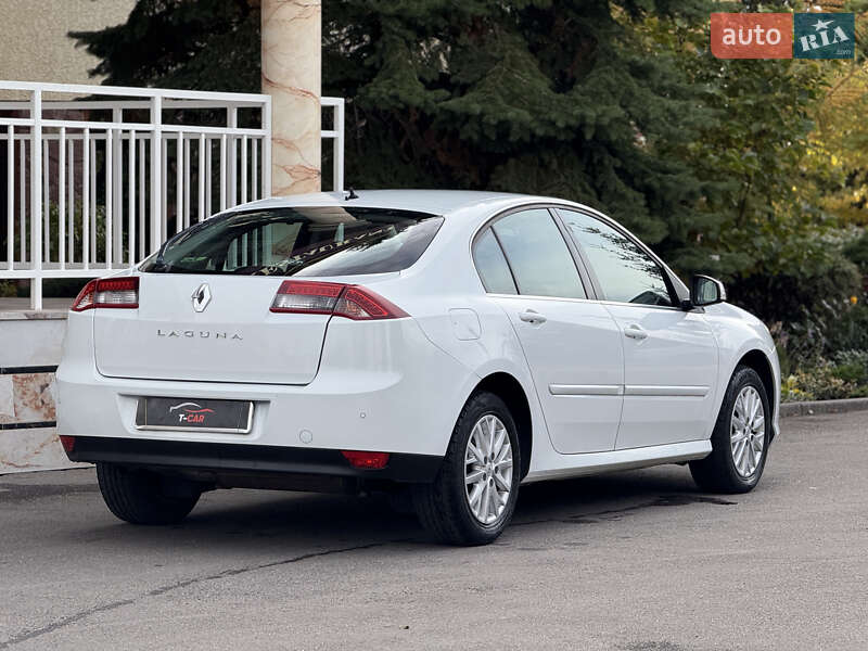 Ліфтбек Renault Laguna 2014 в Тернополі