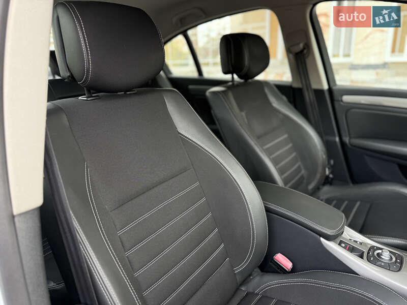 Ліфтбек Renault Laguna 2014 в Тернополі