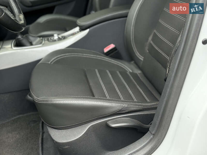 Ліфтбек Renault Laguna 2014 в Тернополі